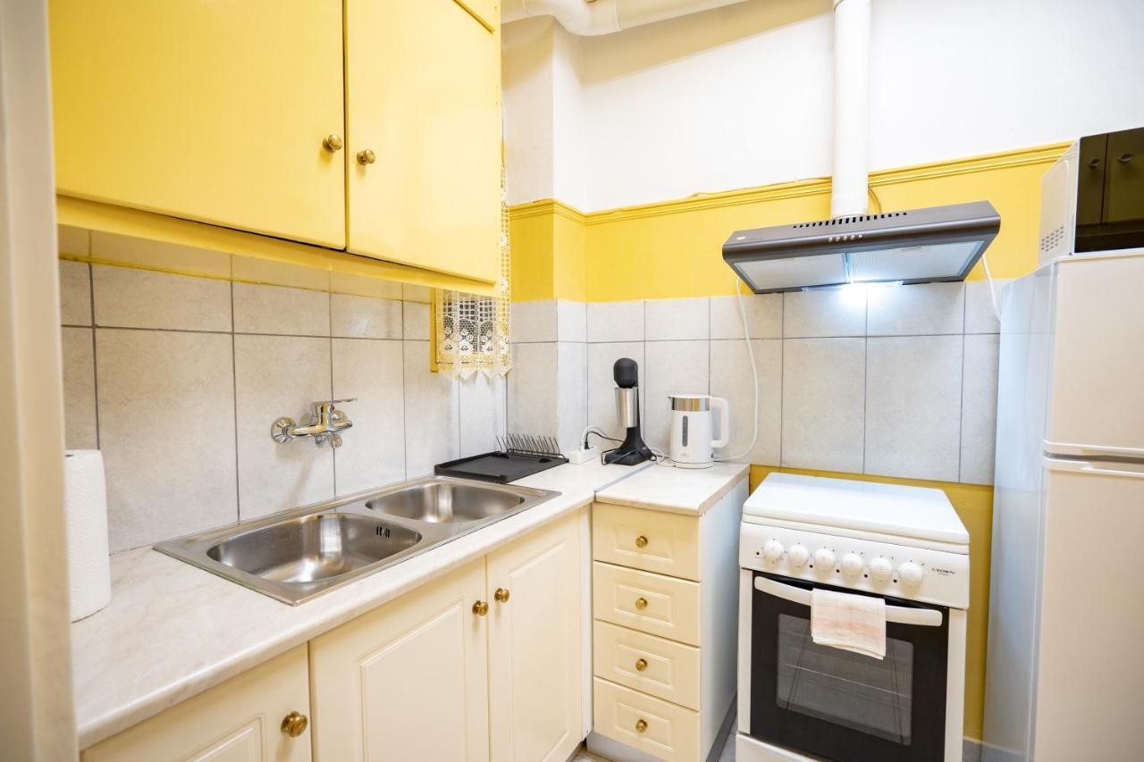 Ampelokipi Metro St. 2 Bedrooms 6 Pers. Apartment Athen Exterior foto