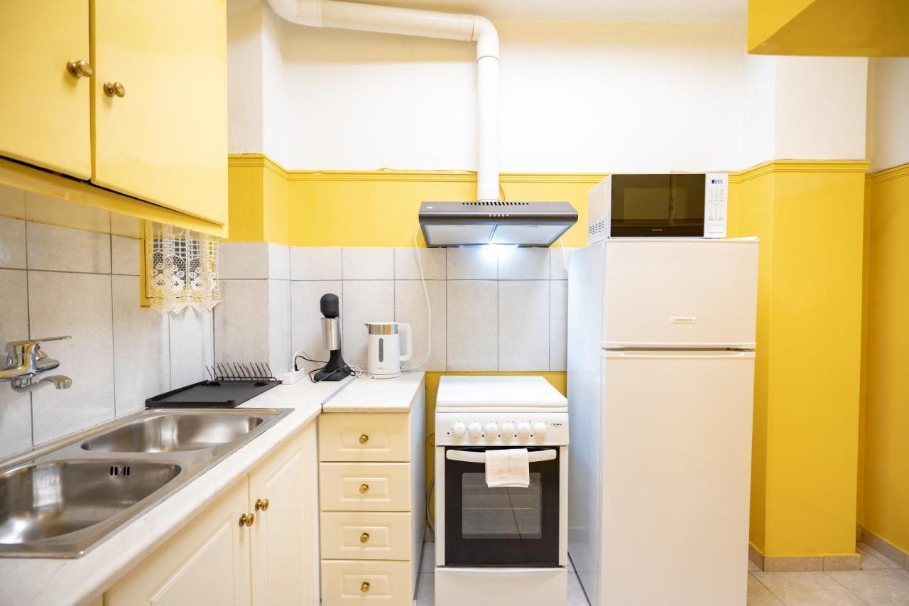 Ampelokipi Metro St. 2 Bedrooms 6 Pers. Apartment Athen Exterior foto