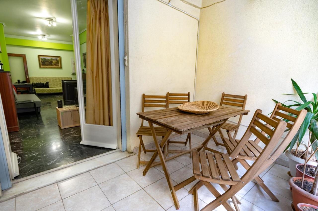 Ampelokipi Metro St. 2 Bedrooms 6 Pers. Apartment Athen Exterior foto